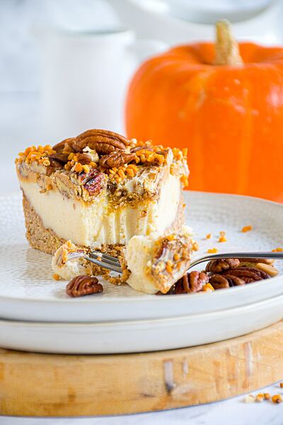 Na dozdobení si můžete vybrat různé karamelové kousky nebo semínka obalená v karamelu. Už jste měli karamelovou quinou?