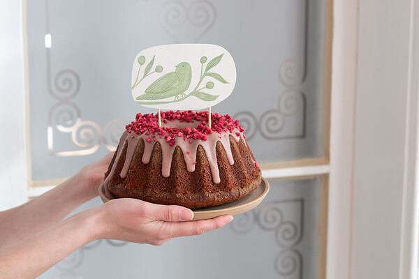 Pistáciová bábovka s ruby 