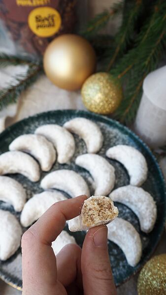 Pekanové rohlíčky s pomerančem 