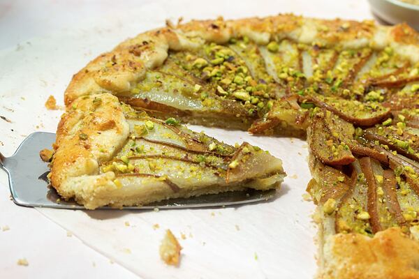 Galetka s hruškami a pistáciemi