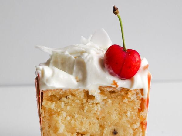 Piñacolada cupcakes