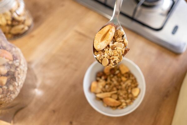 meruňková granola k snídani