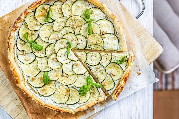 Slaný cuketový koláč se sýrem