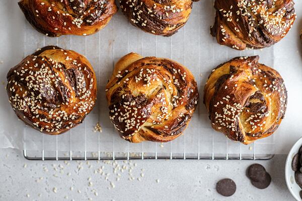 čokoládové motance se sezamovou pastou