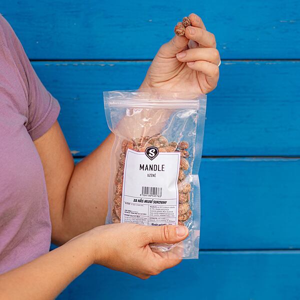 uzené mandle