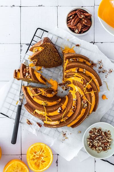 bábovka s pomerančovou polevou