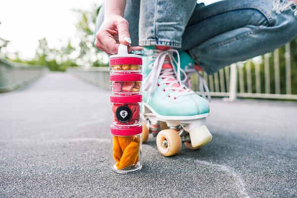 Růžový box na svačinu ohromí nejednoho nadšence do zdravé stravy.