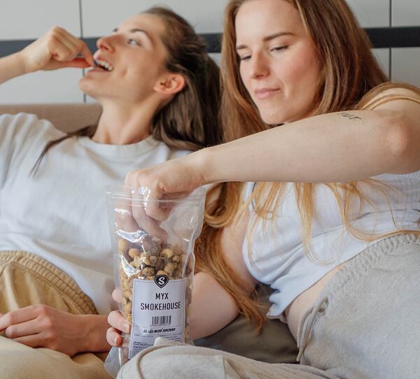 Mix uzených slaných ořechů