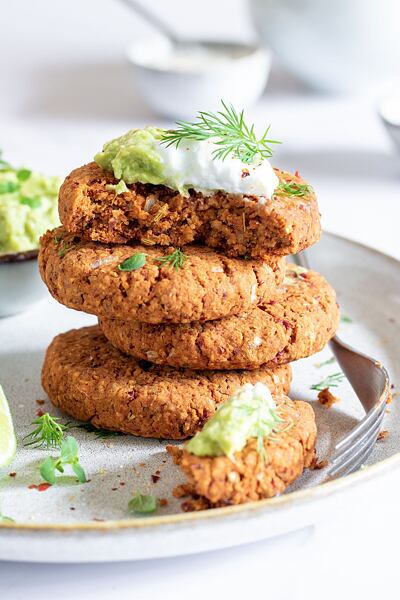 Fazolové karbanátky jsou skvělou alternativou, když chcete odlehčit svému jídelníčku.